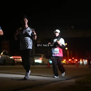 Runner Photo 8404344