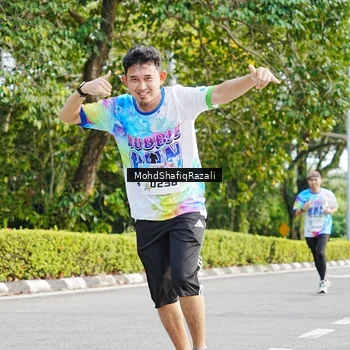 Runner Photo 8404349