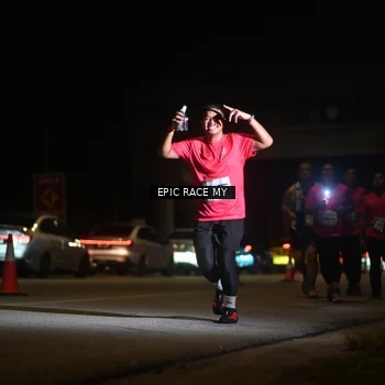 Runner Photo 8404358