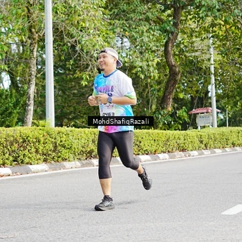 Runner Photo 8404372