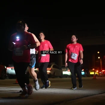 Runner Photo 8404374