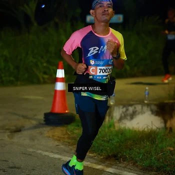 Runner Photo 8404375
