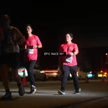 Runner Photo 8404377
