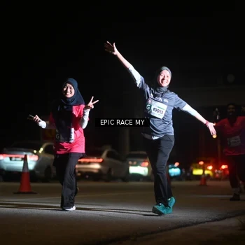 Runner Photo 8404381