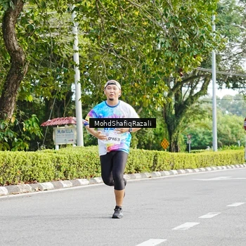 Runner Photo 8404383