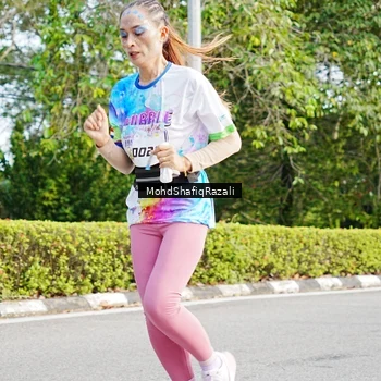 Runner Photo 8404406