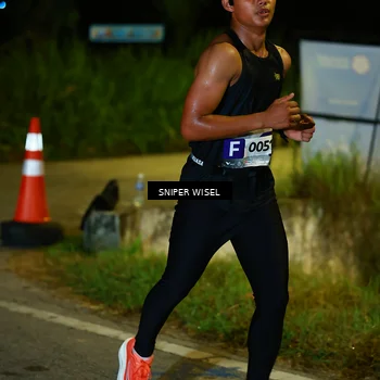 Runner Photo 8404419