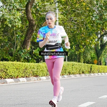 Runner Photo 8404445