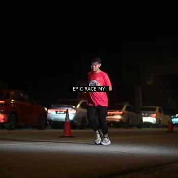 Runner Photo 8404454