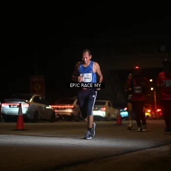 Runner Photo 8404459