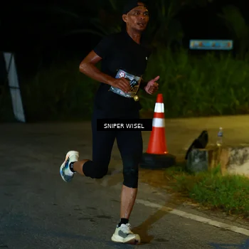 Runner Photo 8404498