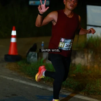 Runner Photo 8404503