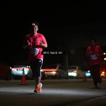 Runner Photo 8404504