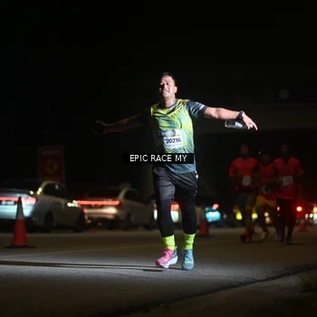 Runner Photo 8404615