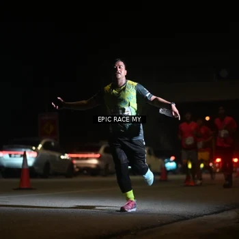 Runner Photo 8404623