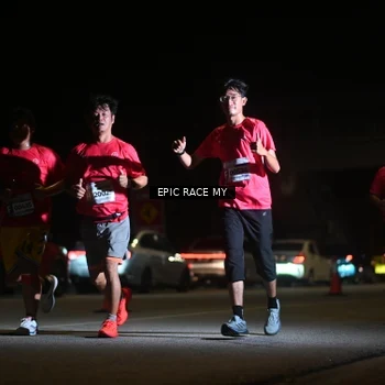 Runner Photo 8404626