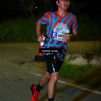 Runner Photo 8404632