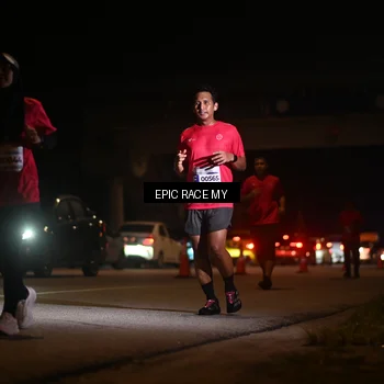 Runner Photo 8404703