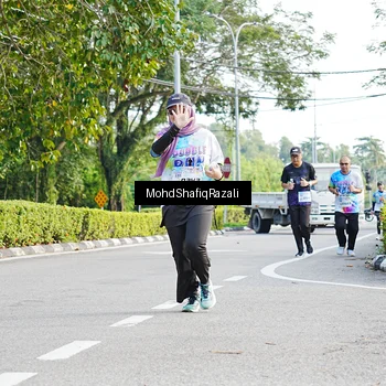 Runner Photo 8404710