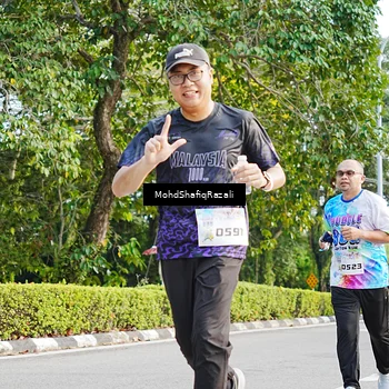 Runner Photo 8404768