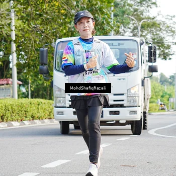 Runner Photo 8404789