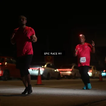 Runner Photo 8404799