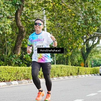 Runner Photo 8404811