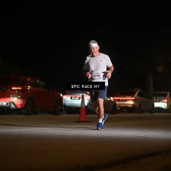 Runner Photo 8404814