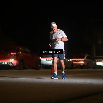 Runner Photo 8404815