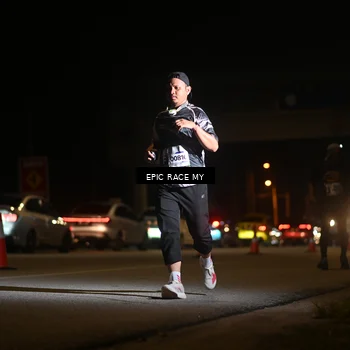 Runner Photo 8404845