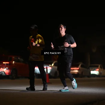 Runner Photo 8404907