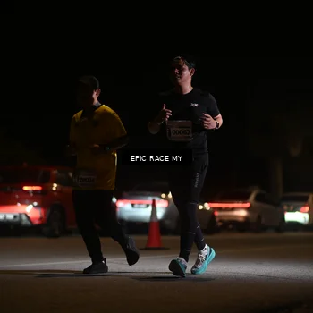 Runner Photo 8404909