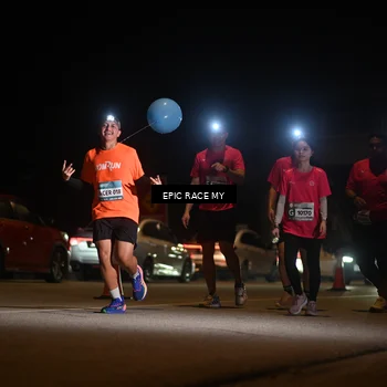 Runner Photo 8404956
