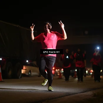 Runner Photo 8404999
