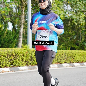 Runner Photo 8405004