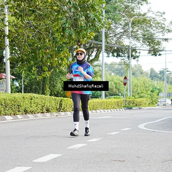 Runner Photo 8405014