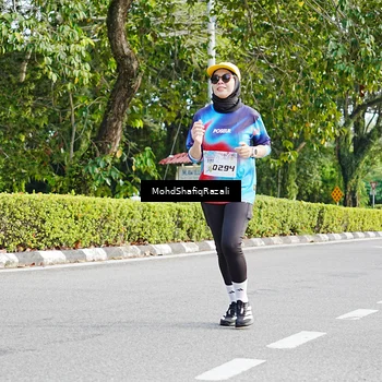Runner Photo 8405015