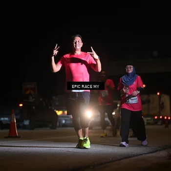 Runner Photo 8405037