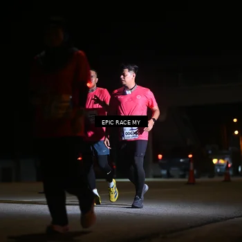 Runner Photo 8405046