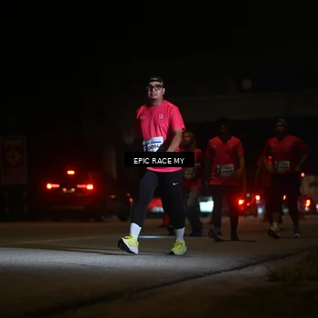 Runner Photo 8405051