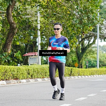 Runner Photo 8405058