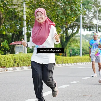 Runner Photo 8405076