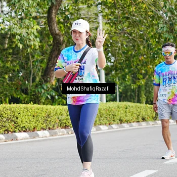 Runner Photo 8405092