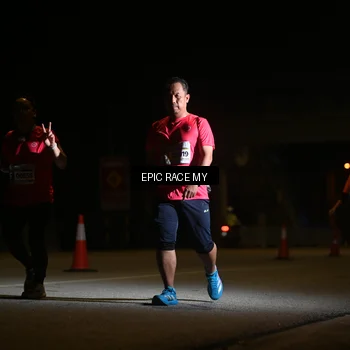 Runner Photo 8405097