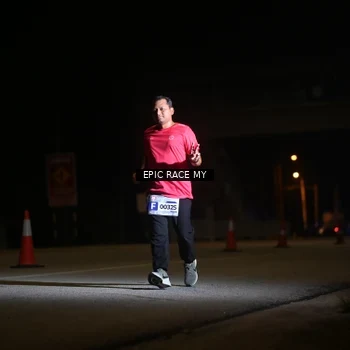 Runner Photo 8405111