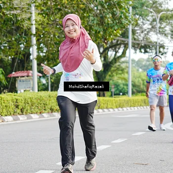 Runner Photo 8405115