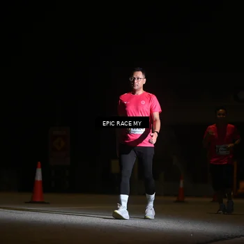 Runner Photo 8405142