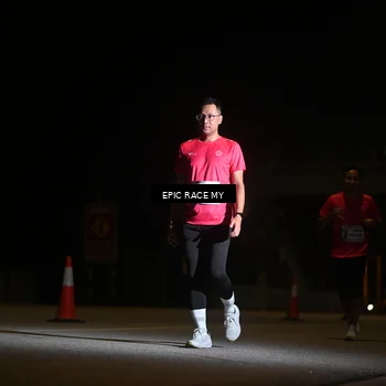 Runner Photo 8405144
