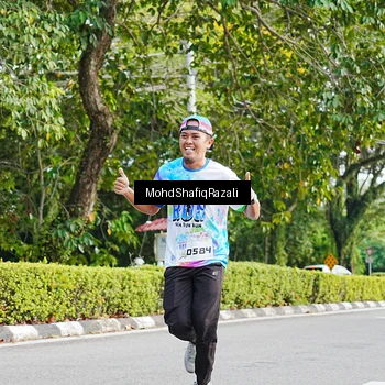 Runner Photo 8405150