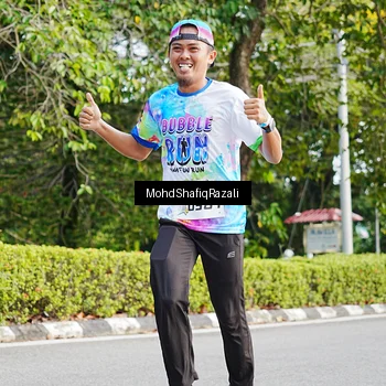 Runner Photo 8405176